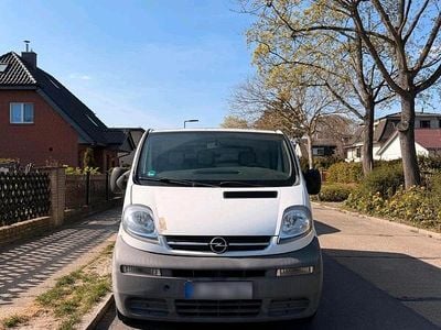 Second-hand Opel Vivaro 2003 Monovolum