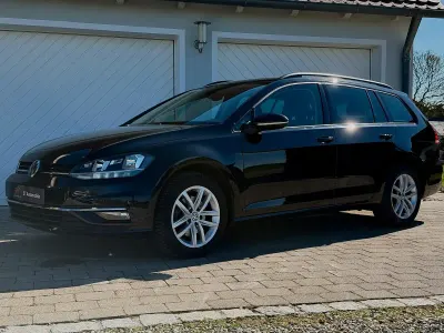Gebraucht VW Golf VII Comfortline 110 PS (80 kW) 2017 Schwarz Kombi