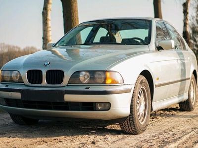 gebraucht BMW 520 E39 i Glaciergrün Limousine