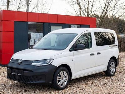 Gebraucht VW Caddy Basis 122 PS (89 kW) 2022 Candyweiß Van / Kleinbus