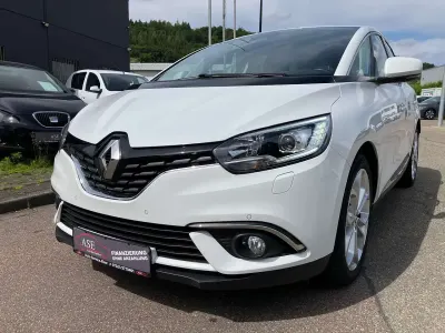 Gebraucht Renault Scénic IV Experience 110 PS (80 kW) 2017 Gletscherweiss Van / Kleinbus