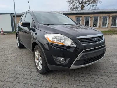 Gebraucht Ford Kuga 140 PS (102 kW) 2011 Schwarz SUV