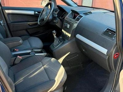 Blau Gebraucht 2007 Opel Zafira Van / Kleinbus | 2.999 € (Fairer Preis)