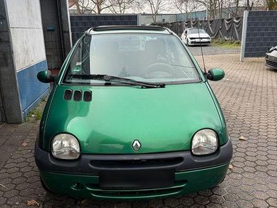 Gebraucht Renault Twingo 58 PS (42 kW) 2001 Grün Kleinwagen