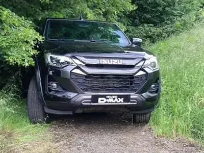 Neu Isuzu D-Max 163 PS (119 kW) 2026 Schwarz Pickup