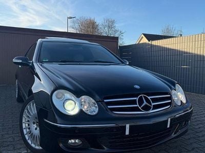 Gebraucht Mercedes CLK320 Avantgarde 224 PS (164 kW) 2009 Schwarz Coupé