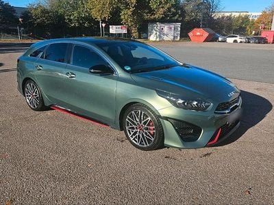 Kia ProCeed GT