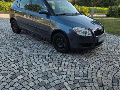 Gebraucht Skoda Fabia Ambiente 86 PS (63 kW) 2008 Grau Limousine