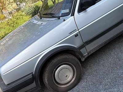 Usata VW Golf III 98 CV (72 kW) 1991 Argento Utilitaria