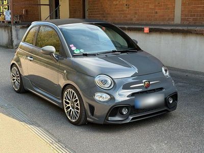 Usado Abarth 595C 145 HP (106 kW) 2019 Cinzento Cabrios