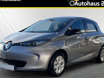 Begagnad Renault Zoe Life 79 kW (108 HK) 2017 Grå Halvkombi