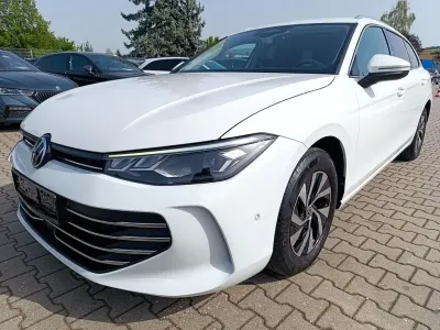 Gebraucht VW Passat Business 150 PS (110 kW) 2024 Weiß Kombi