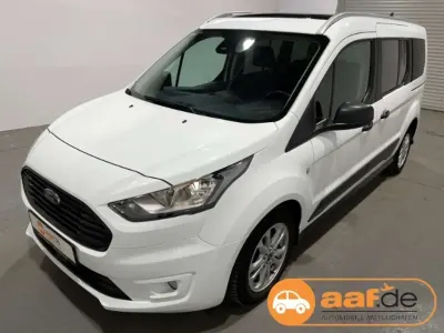 Gebraucht Ford Tourneo Trend 120 PS (88 kW) 2021 Frostweiß Van / Kleinbus