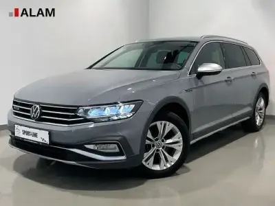 Gebraucht VW Passat Alltrack 200 PS (147 kW) 2022 Mondsteingrau Kombi