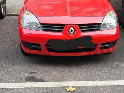 Second-hand Renault Clio II 65 CP (47 kW) 2006 Hatchback