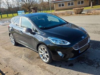Second-hand Ford Fiesta Titanium 120 CP (88 kW) 2018 Negru Hatchback