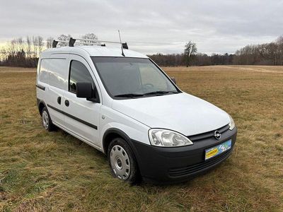 Gebraucht Opel Combo 75 PS (55 kW) 2009 Weiß Van / Kleinbus
