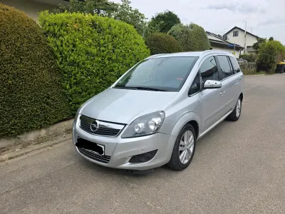 Brugt Opel Zafira 150 HK (110 kW) 2009 Sølv MPV