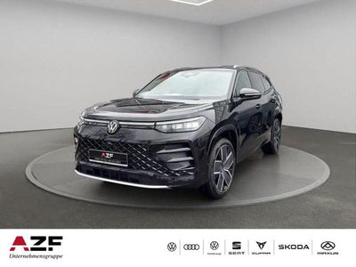 Nouă VW Tayron R-line 193 CP (141 kW) 2026 Negru SUV