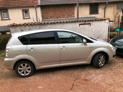 Gebraucht Toyota Corolla Verso 129 PS (94 kW) 2008 Silber Van / Kleinbus