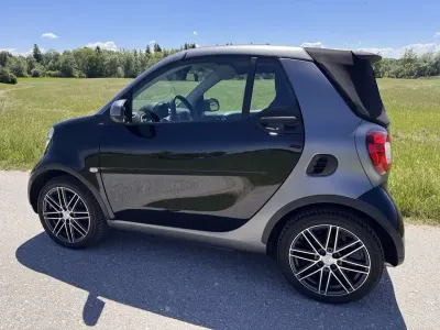 Gebraucht Smart ForTwo Cabrio Basis 90 PS (66 kW) 2018 Grau Cabrio