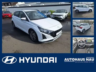 Gebraucht Hyundai i20 Trend 101 PS (74 kW) 2025 Atlas white / sol Kleinwagen