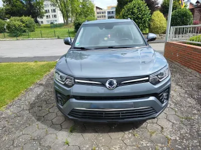 Gebraucht SsangYong Tivoli 163 PS (119 kW) 2020 Grau SUV