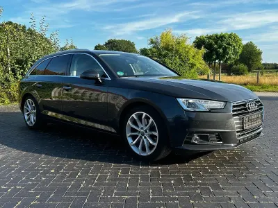 Gebraucht Audi A4 Sport 150 PS (110 kW) 2016 Grau Kombi