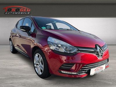 Gebraucht Renault Clio IV LIMITED 90 PS (66 kW) 2016 Rot Limousine