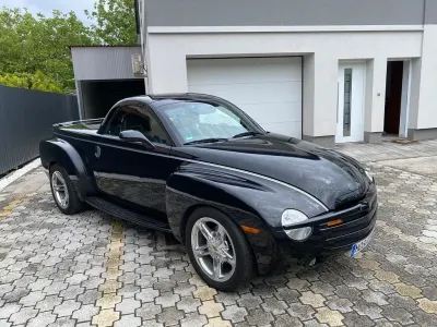 Używany Chevrolet SSR 396 KM (291 kW) 2005 Czarny Pickup
