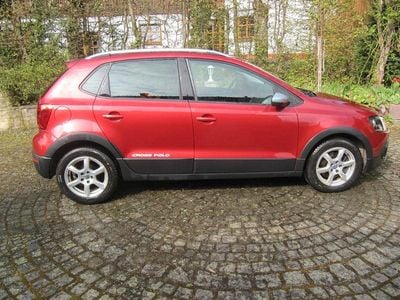 Gebraucht VW Polo Cross 110 PS (80 kW) 2015 Rot Kleinwagen