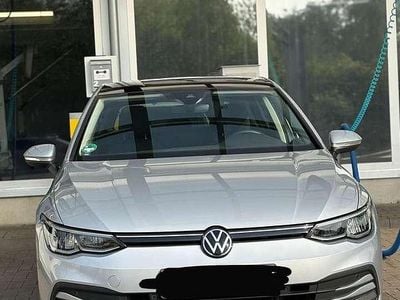 Gebraucht VW Golf VII Active 150 PS (110 kW) 2021 Silber Kleinwagen