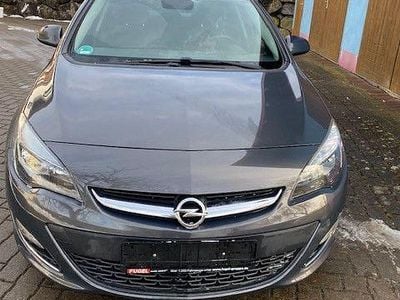 Grau Gebraucht 2013 Opel Astra Active Kombi | 4.950 € (Fairer Preis)