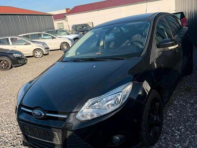 Usata Ford Focus 101 CV (74 kW) 2013 Nero Berlina
