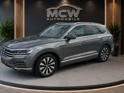 Gebraucht VW Touareg Atmosphere 231 PS (169 kW) 2023 Grau SUV