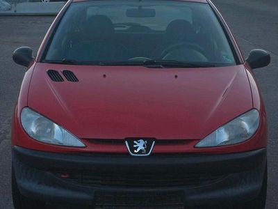 Gebraucht Peugeot 206 62 PS (45 kW) 2000 Rot Kleinwagen