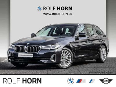 Second-hand BMW 530 Luxury Line 286 CP (210 kW) 2023 Gri Break