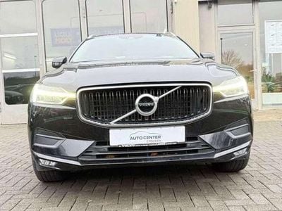 Onyx black / metallic Gebraucht 2019 Volvo XC60 Momentum SUV | 16.990 €