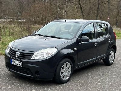Gebraucht Dacia Sandero Lauréate 75 PS (55 kW) 2010 Grau Limousine