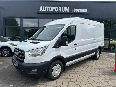 Gebraucht Ford Transit Trend 131 PS (96 kW) 2025 Weiß Van / Kleinbus