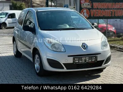 Używany Renault Twingo Expression 58 KM (42 kW) 2008 Szary Hatchback