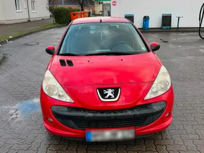 Gebraucht Peugeot 206 75 PS (55 kW) 2009 Rot Kleinwagen