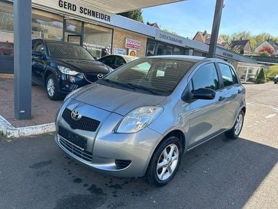 Usata Toyota Yaris Luna 87 CV (63 kW) 2009 Argento Utilitaria