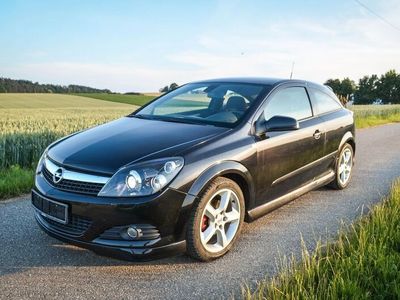 Opel Astra GTC