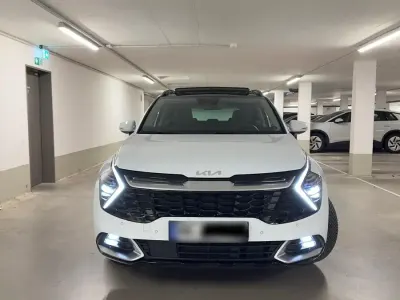 Używany Kia Sportage 215 KM (158 kW) 2024 Biały SUV