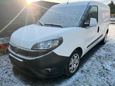 Weiß Gebraucht 2020 Fiat Doblò Van / Kleinbus | 11.000 € (Fairer Preis)