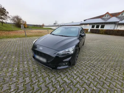 Gebraucht Ford Focus ST-Line 182 PS (133 kW) 2019 Limousine