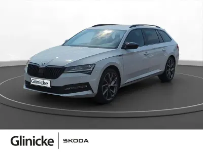 Gebraucht Skoda Superb SportLine 150 PS (110 kW) 2022 Moonweiß perleffekt Kombi