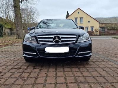 Mercedes C200