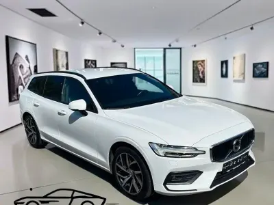 Gebraucht Volvo V60 Momentum 190 PS (139 kW) 2018 Weiß Kombi